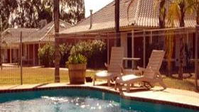 Standpipe Golf Motor Inn - New South Wales Tourism  7