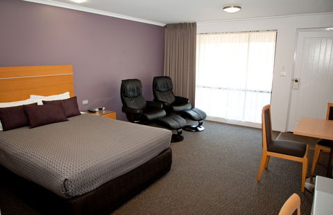 Sportsmans Motor Inn - New South Wales Tourism  2