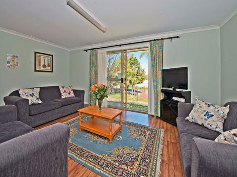 Acclaim Pine Grove Holiday Park - New South Wales Tourism  5