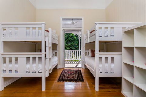 A Summer Cottage - New South Wales Tourism  37