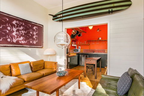 A Summer Cottage - New South Wales Tourism  389