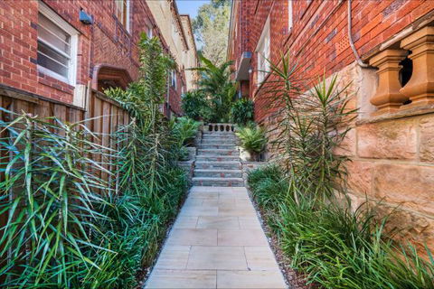 A Summer Cottage - New South Wales Tourism  384