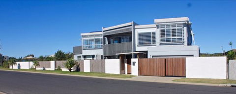 A Summer Cottage - New South Wales Tourism  273