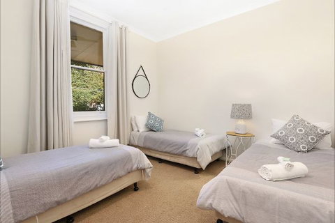 Blue Wren Cottage - New South Wales Tourism  6