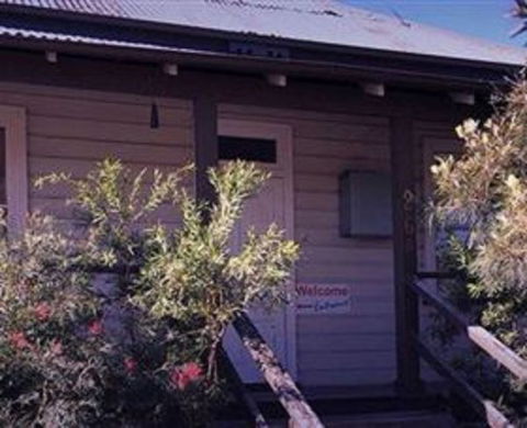 Bottlebrush Backpackers - New South Wales Tourism  1