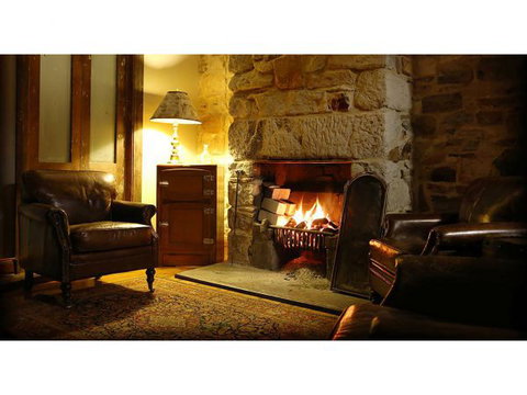 Capertee Royal Hotel - New South Wales Tourism  3