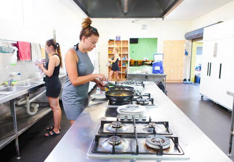 Cairns Central YHA - New South Wales Tourism  10