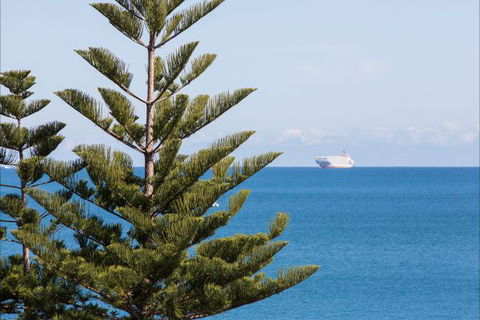 Cottesloe Samsara Apartment - New South Wales Tourism  13