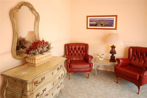 The Belmore All-Suite Hotel - New South Wales Tourism  1