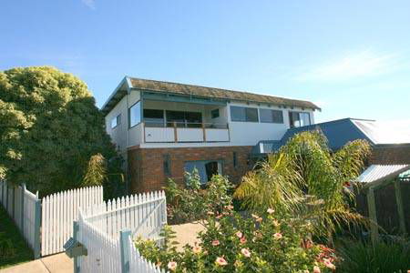 The Black Dolphin - New South Wales Tourism  3