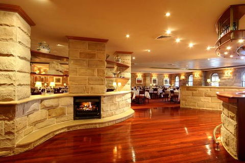 Hermitage Campbelltown - New South Wales Tourism  6