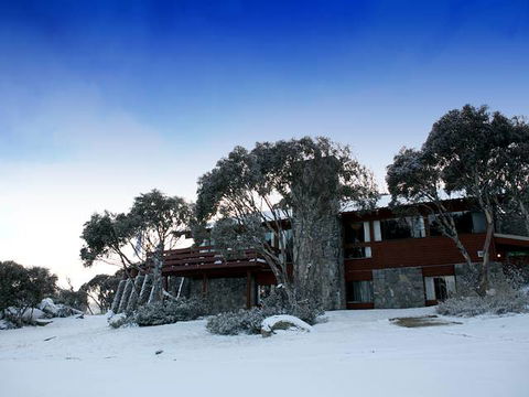 The Lodge Smiggin Holes - New South Wales Tourism  0