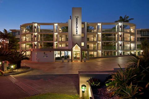 The Norfolks On Moffat Beach - New South Wales Tourism  1