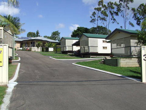 Tiaro Tourist StopOver - New South Wales Tourism  0
