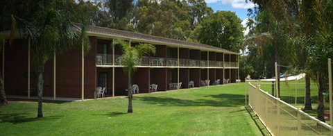 Tocumwal Golf Resort - New South Wales Tourism  2