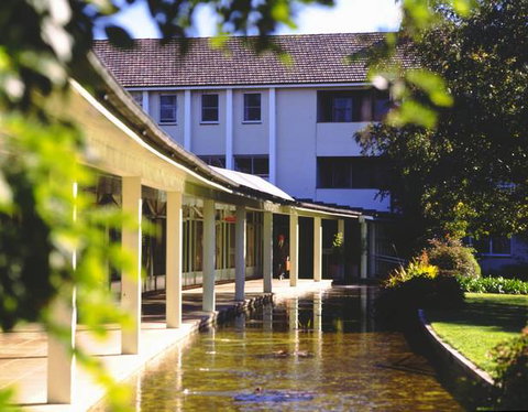 University House - New South Wales Tourism  0