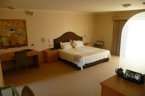 Wagga RSL Club Motel And Apartments - New South Wales Tourism  0