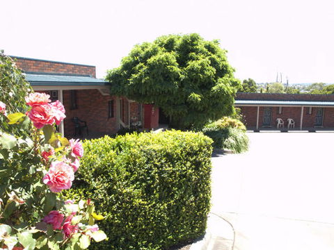 Warragul Views Motor Inn - New South Wales Tourism  0