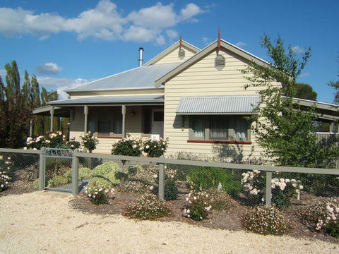 Willowbrook Cottages B&Bs - New South Wales Tourism  0
