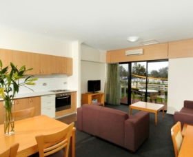 Assured Ascot Quays Apartment Hotel - New South Wales Tourism  2
