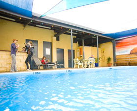 Perth City YHA - New South Wales Tourism  3