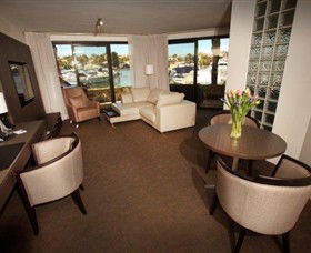 Pier 21 Apartment Hotel - New South Wales Tourism  0