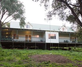 Sea Breeze Chalets - New South Wales Tourism  0