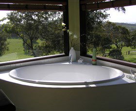 Wildwood Valley Cottages And Cooking School - New South Wales Tourism  3
