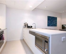Absolute Waterfront Luxury Apartments - New South Wales Tourism  4
