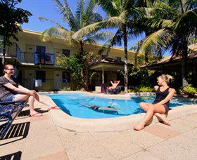 Cairns Central YHA - New South Wales Tourism  1
