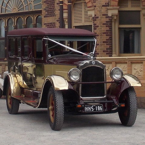 Vintage Fun Hire Cars - New South Wales Tourism  1