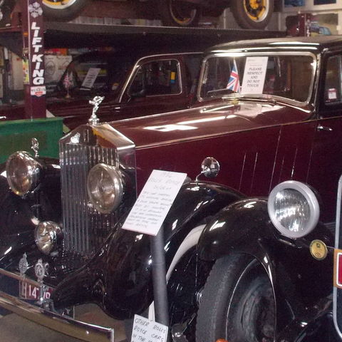 Vintage Fun Hire Cars - New South Wales Tourism  2