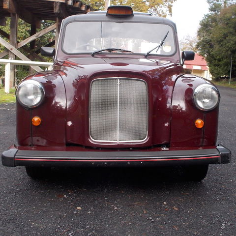 Vintage Fun Hire Cars - New South Wales Tourism  5