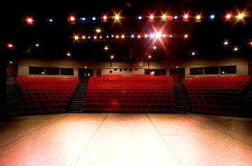 Glen Street Theatre - New South Wales Tourism  1