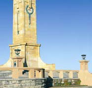 Fremantle War Memorial - New South Wales Tourism 