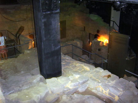 The Rocks Ghost Tours - New South Wales Tourism  2