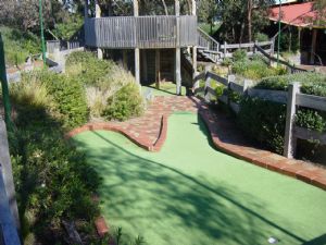 Spring Park Golf - New South Wales Tourism  1