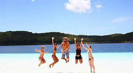 Queensland Day Tours - New South Wales Tourism  9