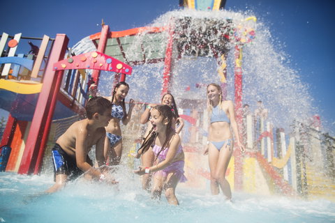 Funfields - New South Wales Tourism  10