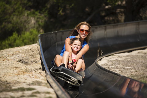 Funfields - New South Wales Tourism  11