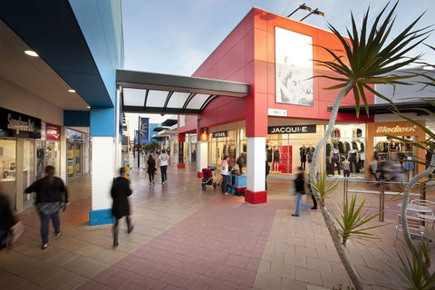 Harbour Town Adelaide - New South Wales Tourism  3