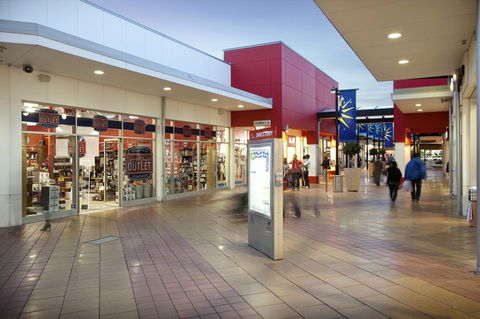 Harbour Town Adelaide - New South Wales Tourism  4