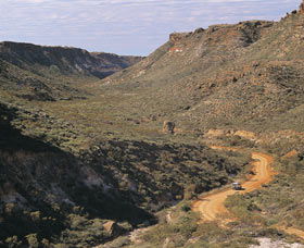 Shothole Canyon - New South Wales Tourism  0