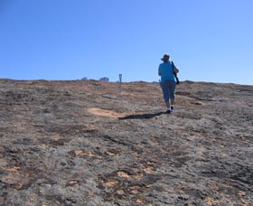 Merredin Peak Trail - New South Wales Tourism  0