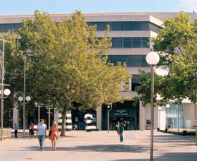 Perth Cultural Centre - New South Wales Tourism  0
