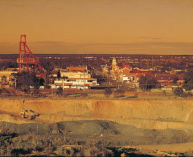 Super Pit - New South Wales Tourism  0