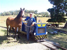 Platform 1 Heritage Farm Railway - New South Wales Tourism  0