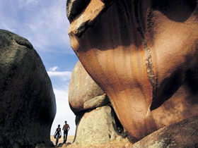 Murphy's Haystacks - Ancient Granite Rock - New South Wales Tourism  0