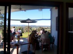 Tenafeate Creek Wines - New South Wales Tourism  0