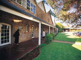 Annies Lane - New South Wales Tourism  0